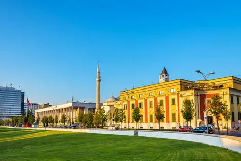 Circuit Charmes de l'Albanie tirana Albanie