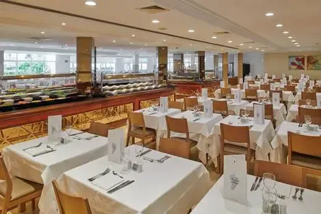Restaurant buffet