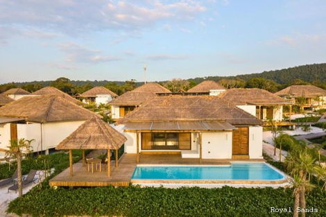 Combiné hôtels Phnom Penh - Koh Rong : Palace Gate 5* & The Royal Sands phnom_penh Cambodge