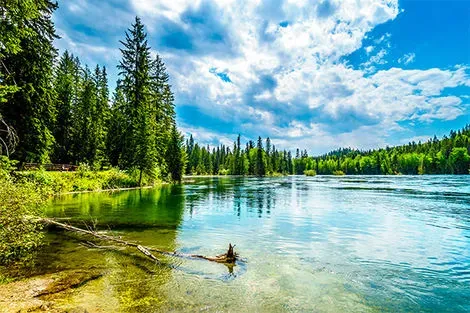 Lac à l'Eau Claire, Clearwater Lake