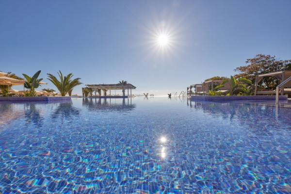 Canaries : Hôtel Grand Hyatt Lanzarote Playa Dorada Resort 5* Club Access