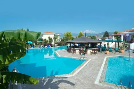 vol+hotel Sejour Akamanthea Holiday Village 4* Chypre Larnaca