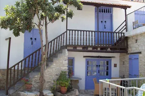 Hôtel Cyprus Villages - Arrivée Paphos avec location de voiture paphos Chypre