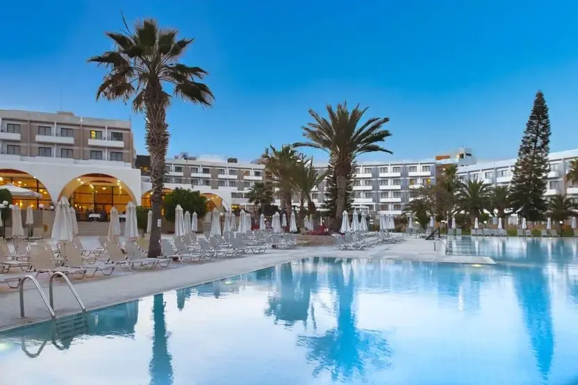 Sejour Louis Phaethon Beach 4* Chypre Paphos
