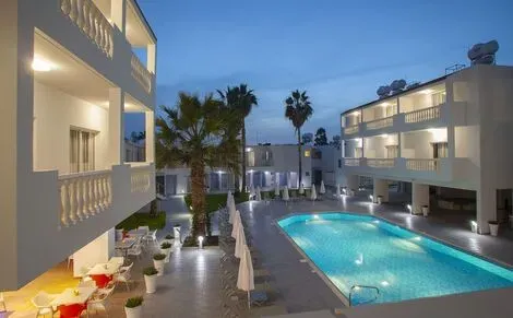 Hôtel Princessa Vera Hotel Apartments paphos CHYPRE