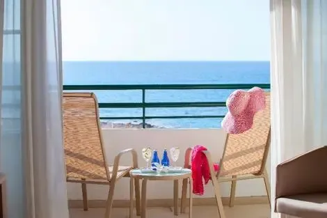 Hôtel Louis Imperial Beach paphos CHYPRE