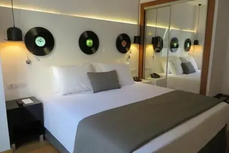 Hôtel Evenia Rocafort barcelone ESPAGNE