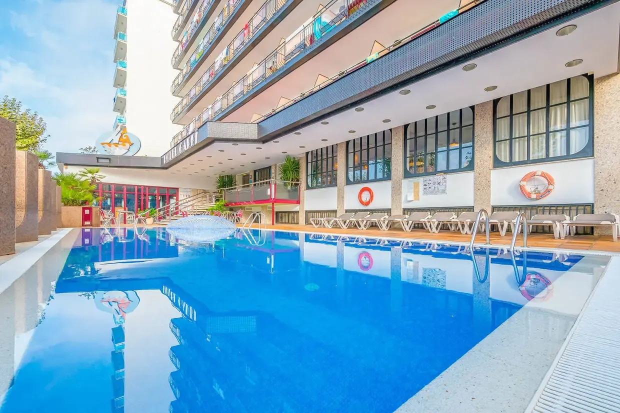 Espagne : Hôtel Checkin Garbi