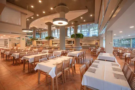 Restaurant buffet