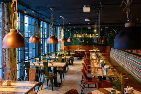 restaurant