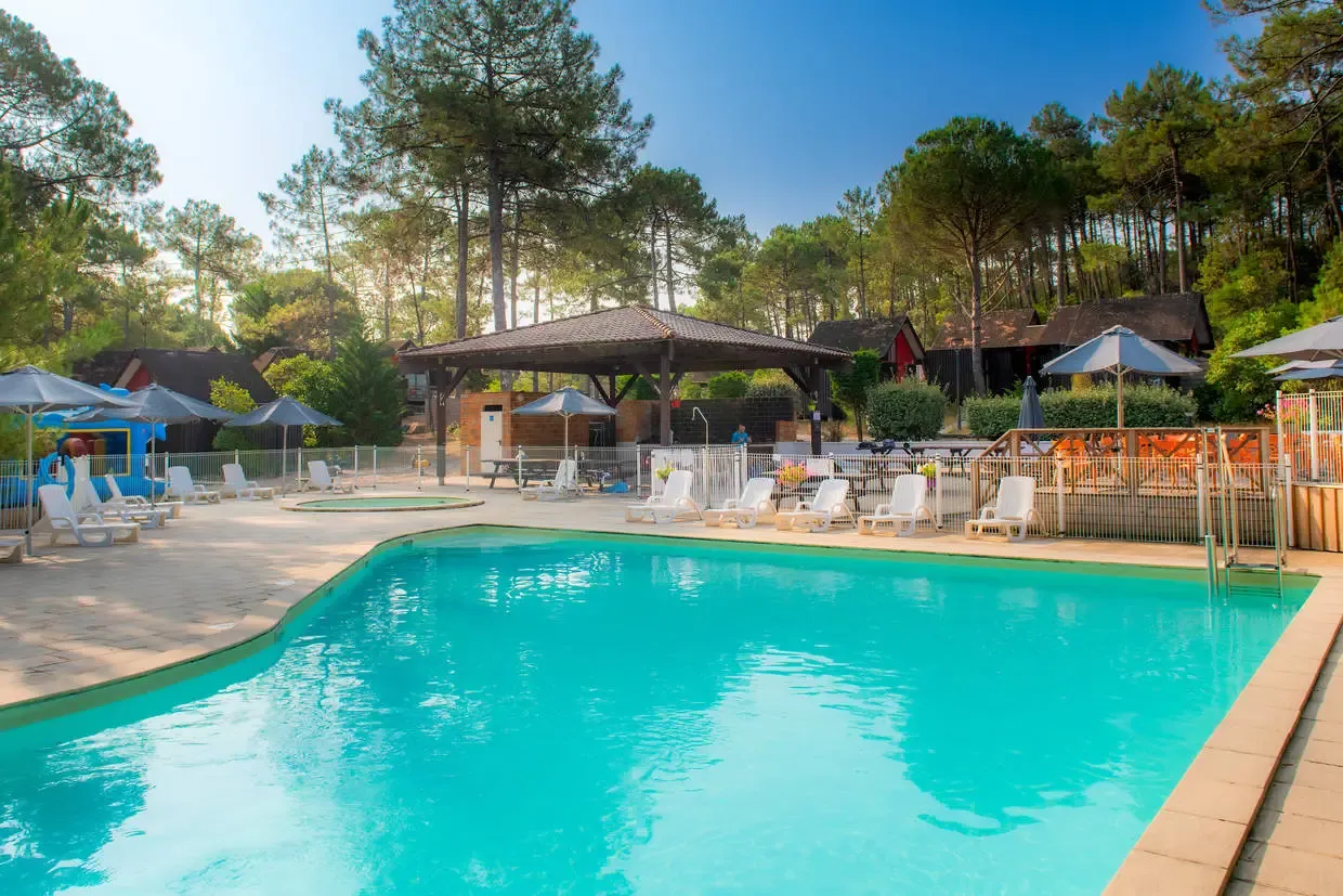 France Cote Atlantique : Village Vacances Les Oyats