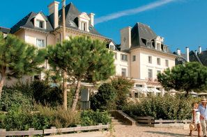 France Cote Atlantique-La Baule, Hôtel Villa Caroline 3*
