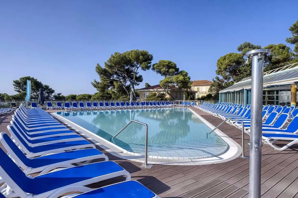 France Provence-Cote d Azur : Club Marmara Hyères