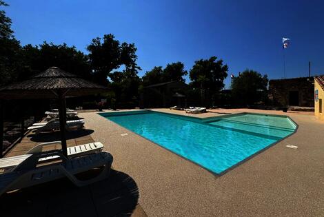 Camping Universal barjac France