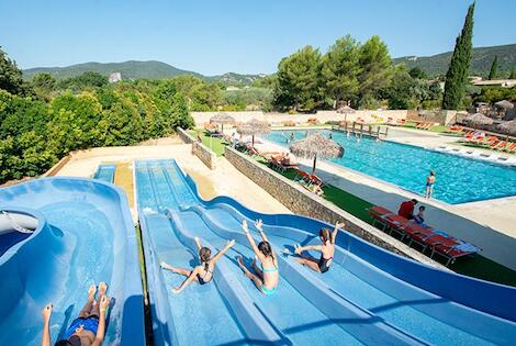 Camping CAMPASUN Les Hautes Prairies cadenet France