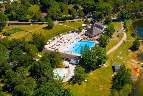 Camping Les Tours campouriez France