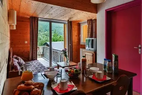 Résidence locative Lagrange Vacances Le Domaine Des 100 Lacs cauterets France