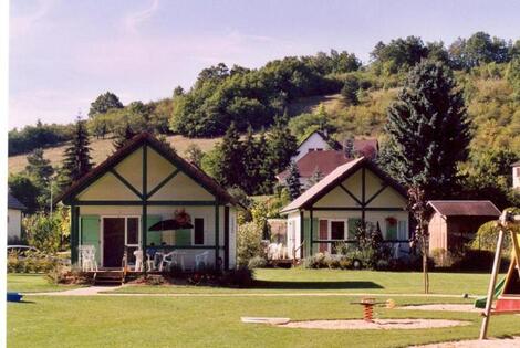 Camping Village Chalets – Le Rû Du Pré cravant France