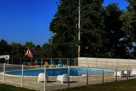 Camping La Minière forgesleseaux France