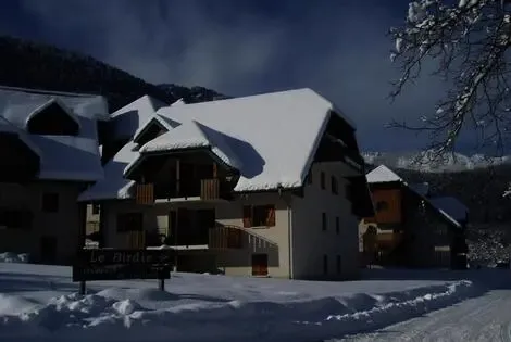 Résidence hôtelière le Birdie giez France