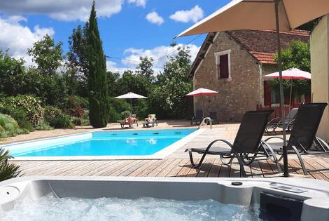 Camping Naturiste Le Champ de Guiral gourdon France