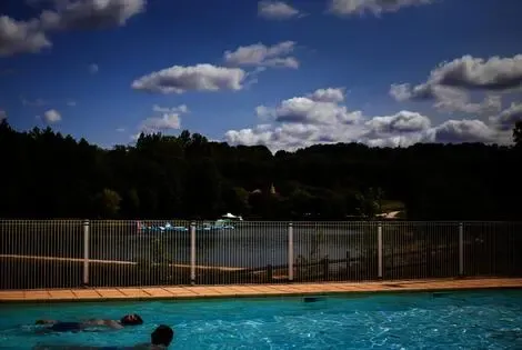 Camping Domaine Le Quercy gourdon France