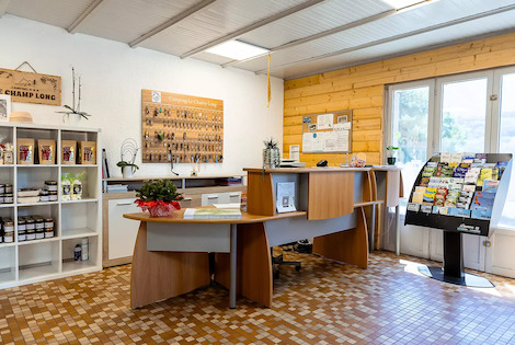 Camping Le Champ Long la_salle_en_beaumont France