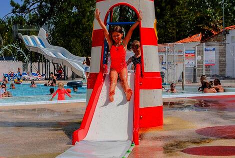 Flower Camping L’Escale du Perthuis la_tranche_sur_mer France