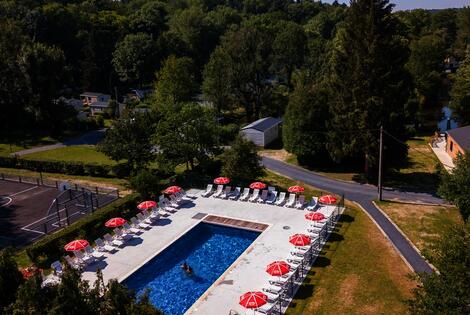 Camping - Le Grand Paris labbeville France