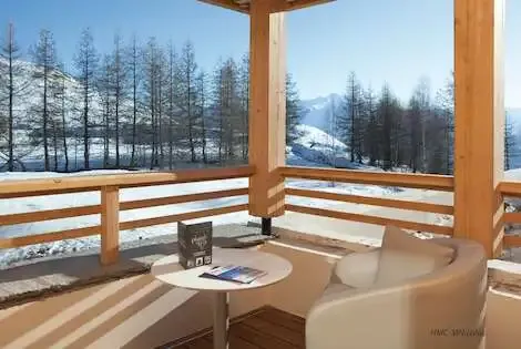 Résidence locative LAGRANGE VACANCES L'ALPENROSE lalpedhuez France