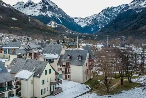 Résidence hôtelière Les Jardins de Balnéa loudenvielle France
