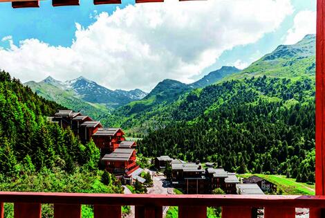 Résidence hôtelière Pierre & Vacances Premium Résidence Les Crêts meribel_mottaret France