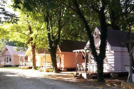 Camping Bellerive montfrin France