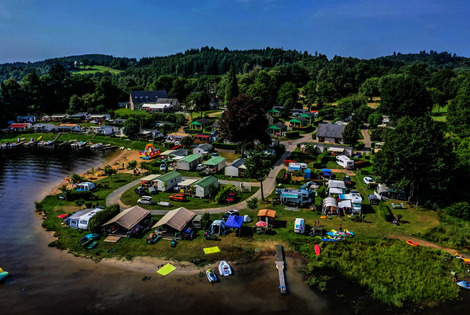 Flower Camping Le Port de Neuvic neuvic France
