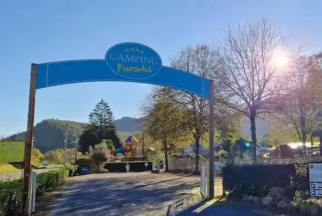 Camping A l'Ombre des Tilleuls peyrouse France