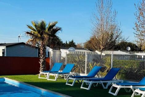 Camping Le Petit Bois saintjeandemonts France