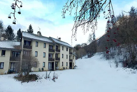 Village Vacances VVF Les Alpes du Sud saintlegerlesmelezes France