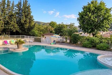 Résidence hôtelière Sun Hols Les Cottages Varois solliestoucas France