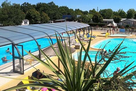 Camping Les Chalands Fleuris st_andre_des_eaux France