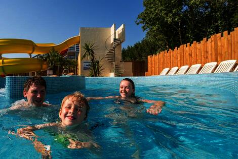 Camping Village La Guyonniere st_julien_des_landes France