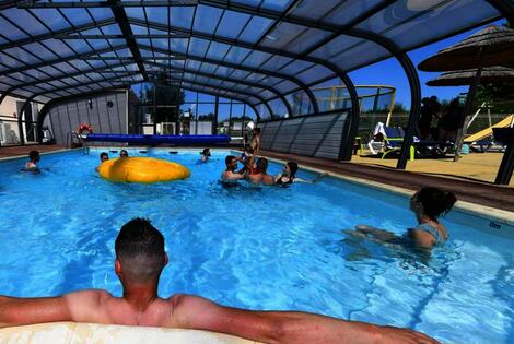 Camping Paradis - De la Motte vendrennes France