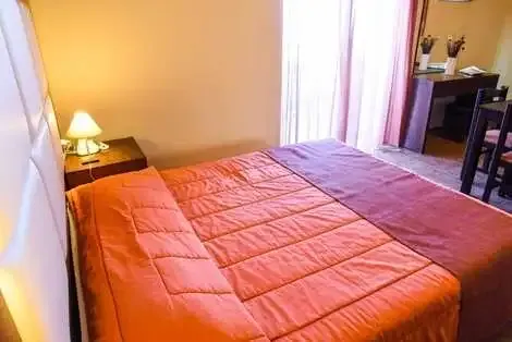 Hôtel Theo agia_marina_chania GRECE