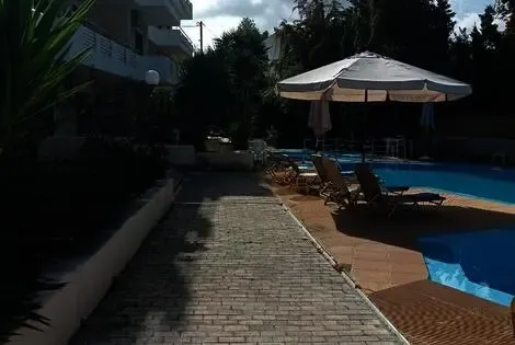 Hôtel Alexandros Studios agia_marina GRECE