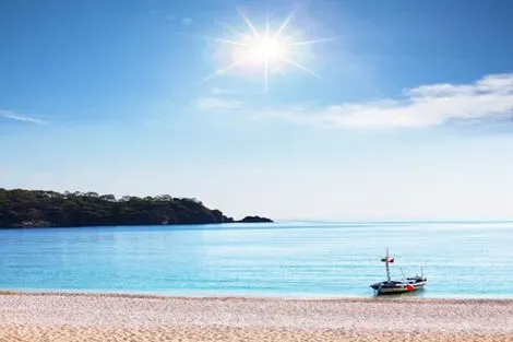 Combiné croisière et hôtel 4 nuits à Athènes & 3 nuits de croisière îles grecques et côte turque en athenes Grece