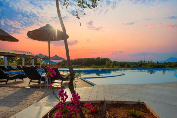 Grece : Hôtel Laguna Holiday Resort