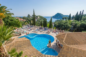 Grece-Corfou, Club Paleo Art Nouveau 4*