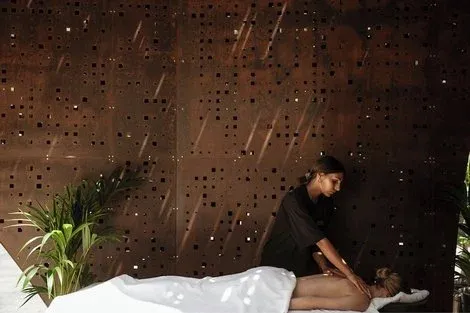 Hôtel Louis Grand glyfada GRECE