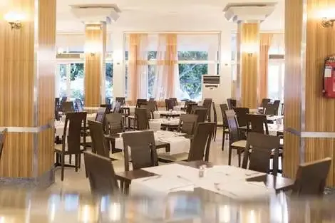 Hôtel Atlantis lambi GRECE