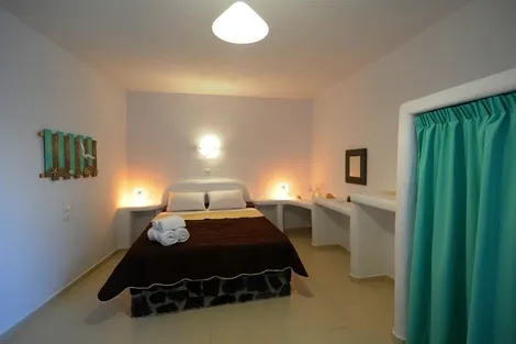 Hôtel Manias Fira Residences santorin GRECE