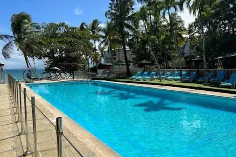 Hôtel Auberge De La Vieille Tour 4* - Location de voiture gosier Guadeloupe